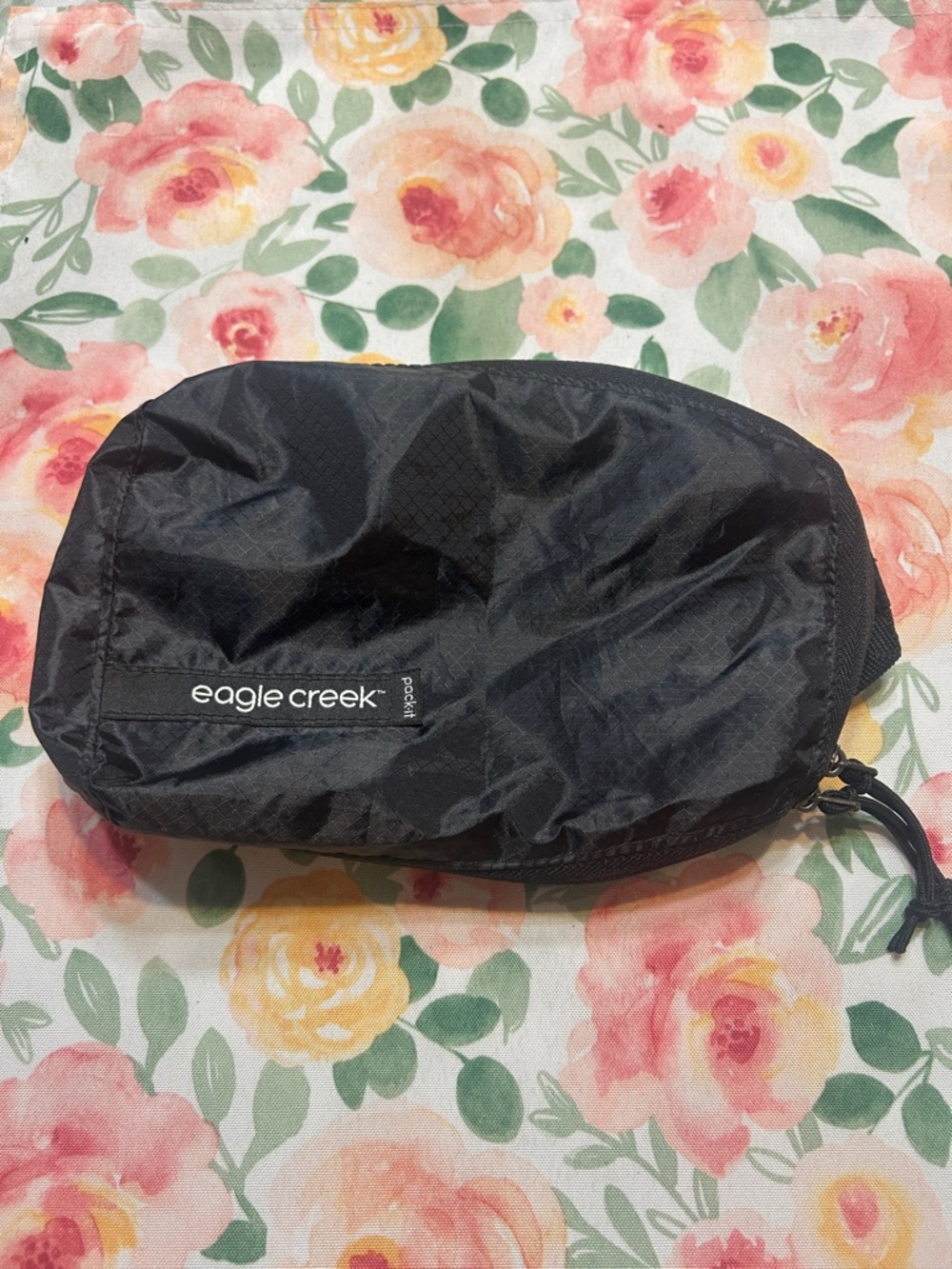 Eagle Creek Pack-it XS Black Packable Travel Pouch